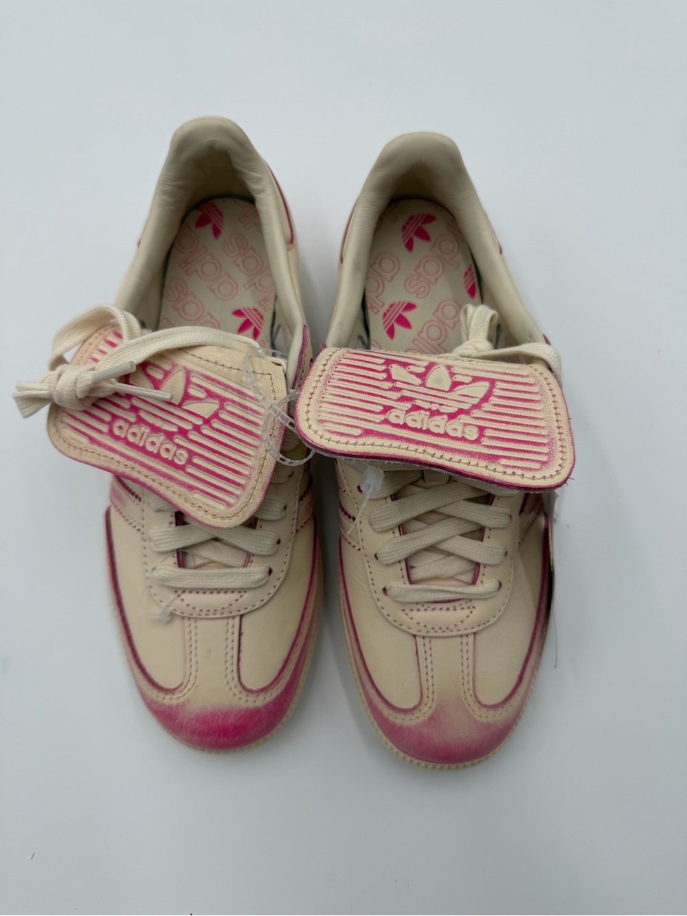 NWT Women’s Adidas Samba LT shoes in the "Cream Shock" Sz 7 - Picture 6 of 8